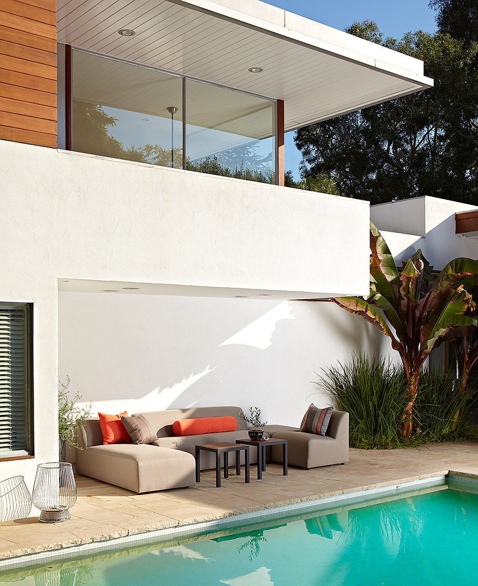 swimming pool.jpg